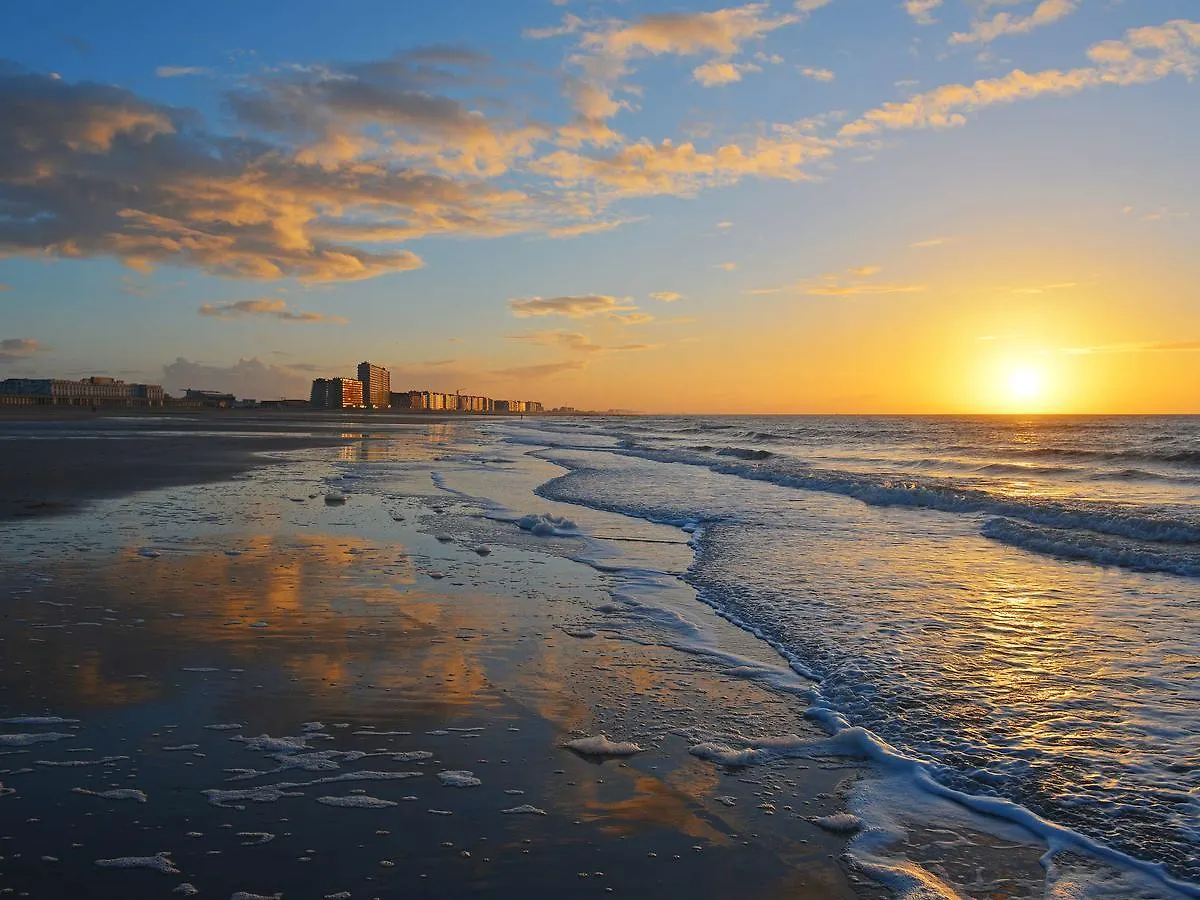 Hotel Rubens Ostend 2*,